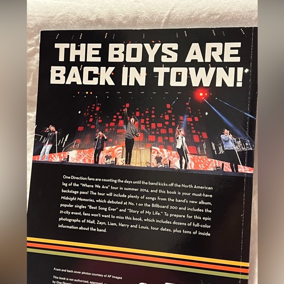 Bundle of 4 One Direction books! - Picture 7 of 16